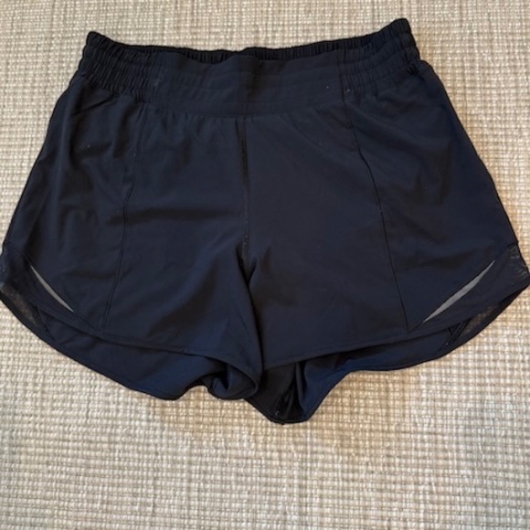 LULULEMON Hotty Hot Shorts 4in Lined in Size 8Tall - Picture 1 of 8